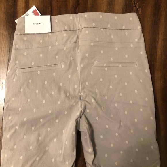 Capri pants - Picture 4 of 5